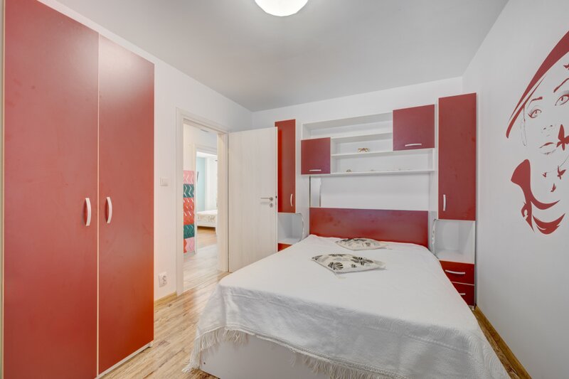 Berceni, Fluturilor, casa 5 camere, 155 mp total, lot 320 mp